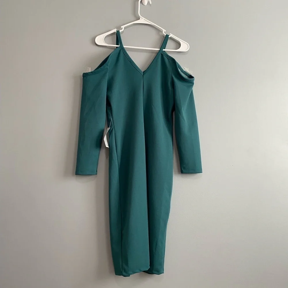 Max+Ash Cold Shoulder Long sleeves Sheath Dress with Slit In Emerald Green Sz M